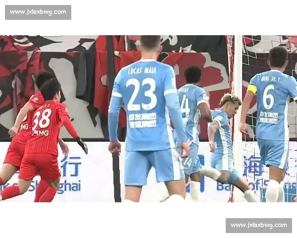 惊天冷门！XX队爆冷击败卫冕冠军，比赛视频疯传！